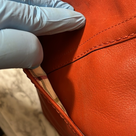 🍁Coach Originals 1941 Archive  Duffle/Crossbody Glove tanned Leather Red /Orange - Picture 9 of 17